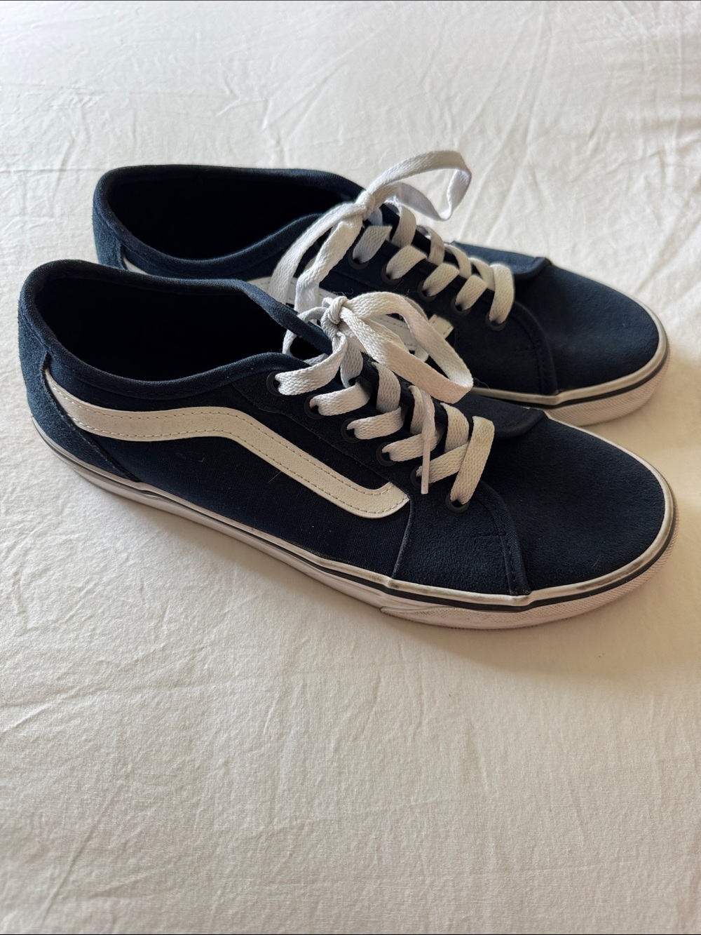 MENS VANS VERO LOW SNEAKERS SKATE - SIZE 8